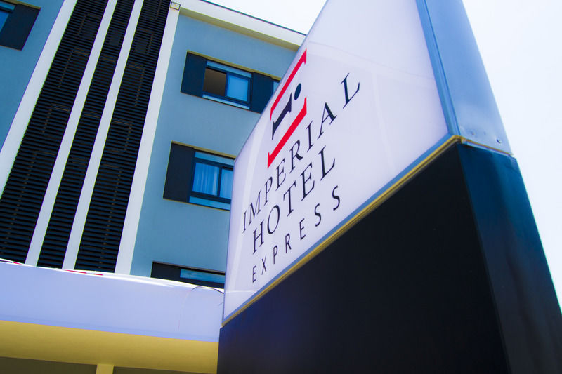 Imperial Hotel Express Kisumu Exterior photo